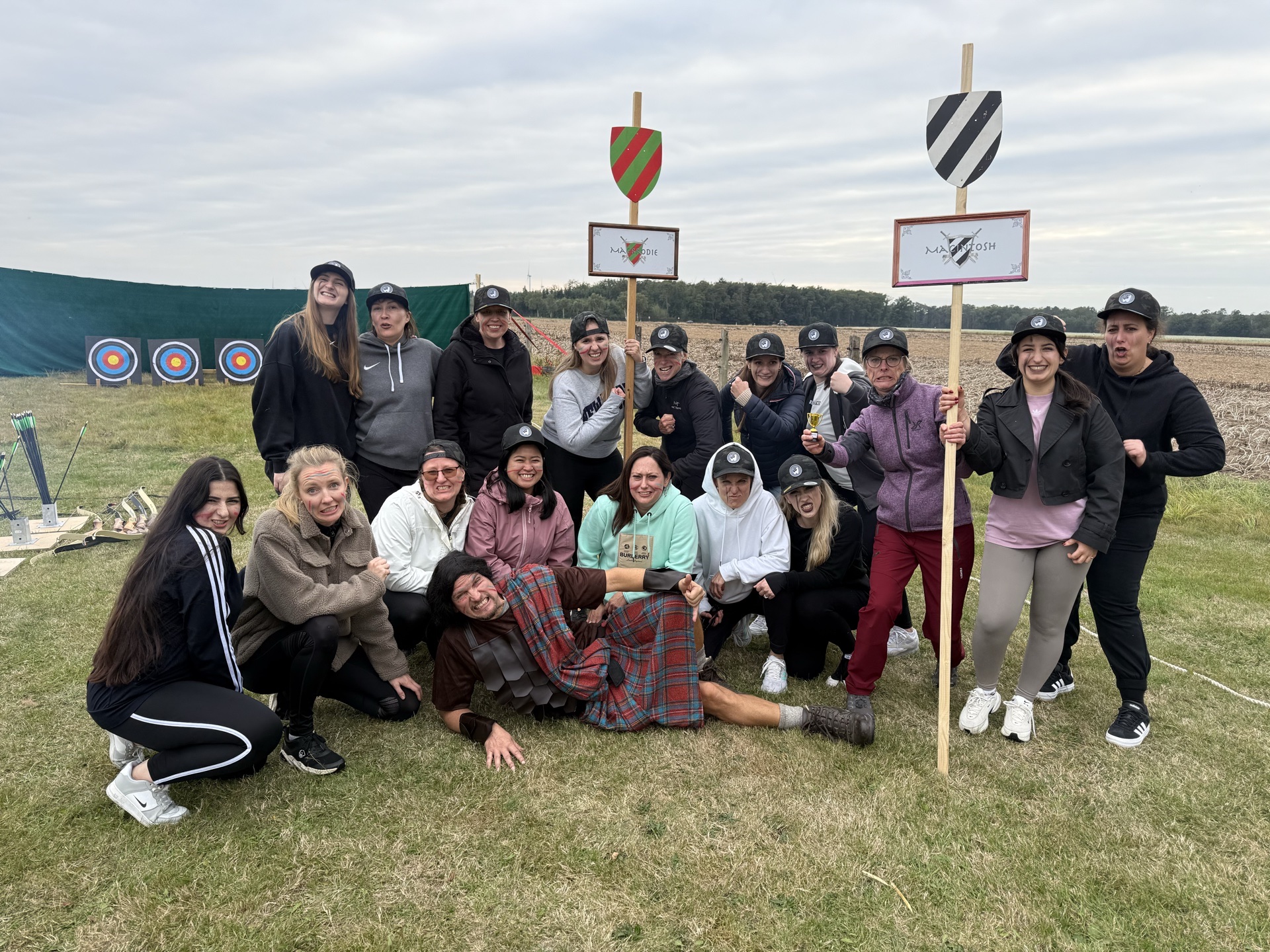 Highland Games: schottische Wettkämpfe während des Teamevents