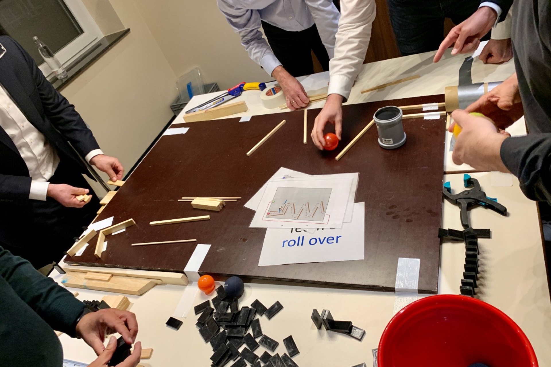 XXL Kettenreaktion: spektakulär während des Teamevents